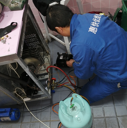 成都空調加氟